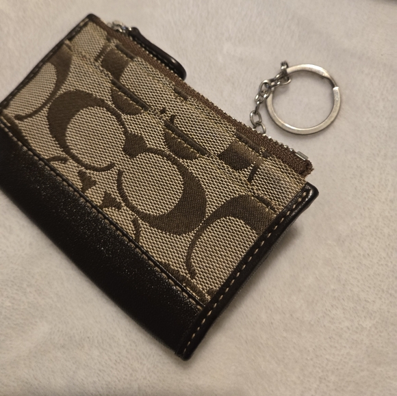 Coach Brown Signature Shoulder Bag With Leather Trim And Matching Card Holder - Picture 4 of 14